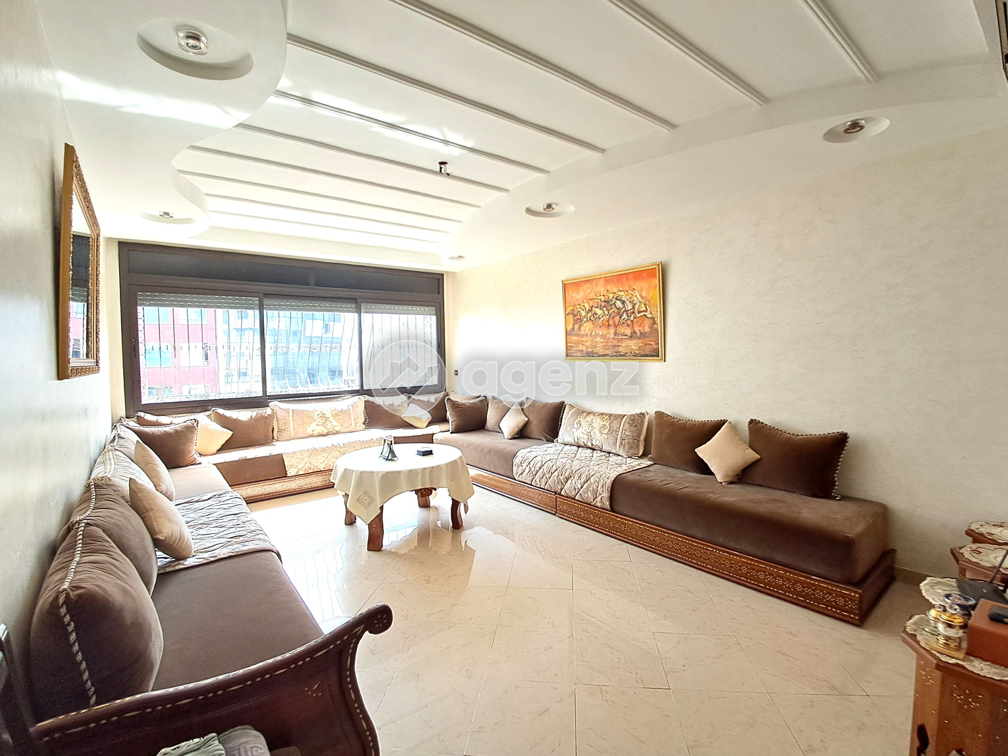 Appartement à vendre à Franceville — 2