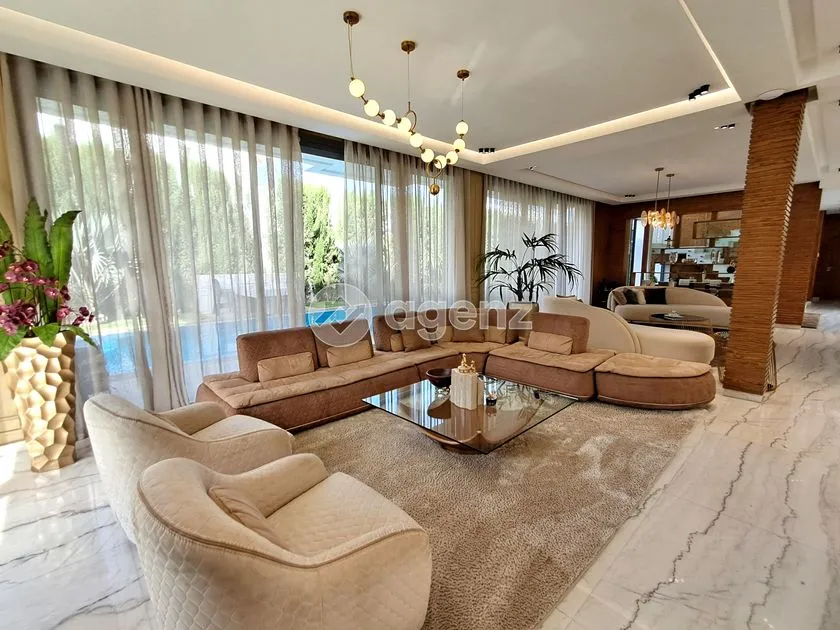Villa vendu 1 054 m², 5 chambres - Ville Verte Bouskoura