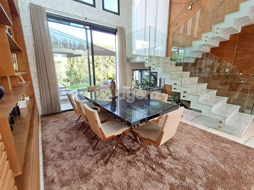 Villa vendu 1 054 m², 5 chambres - Ville Verte Bouskoura