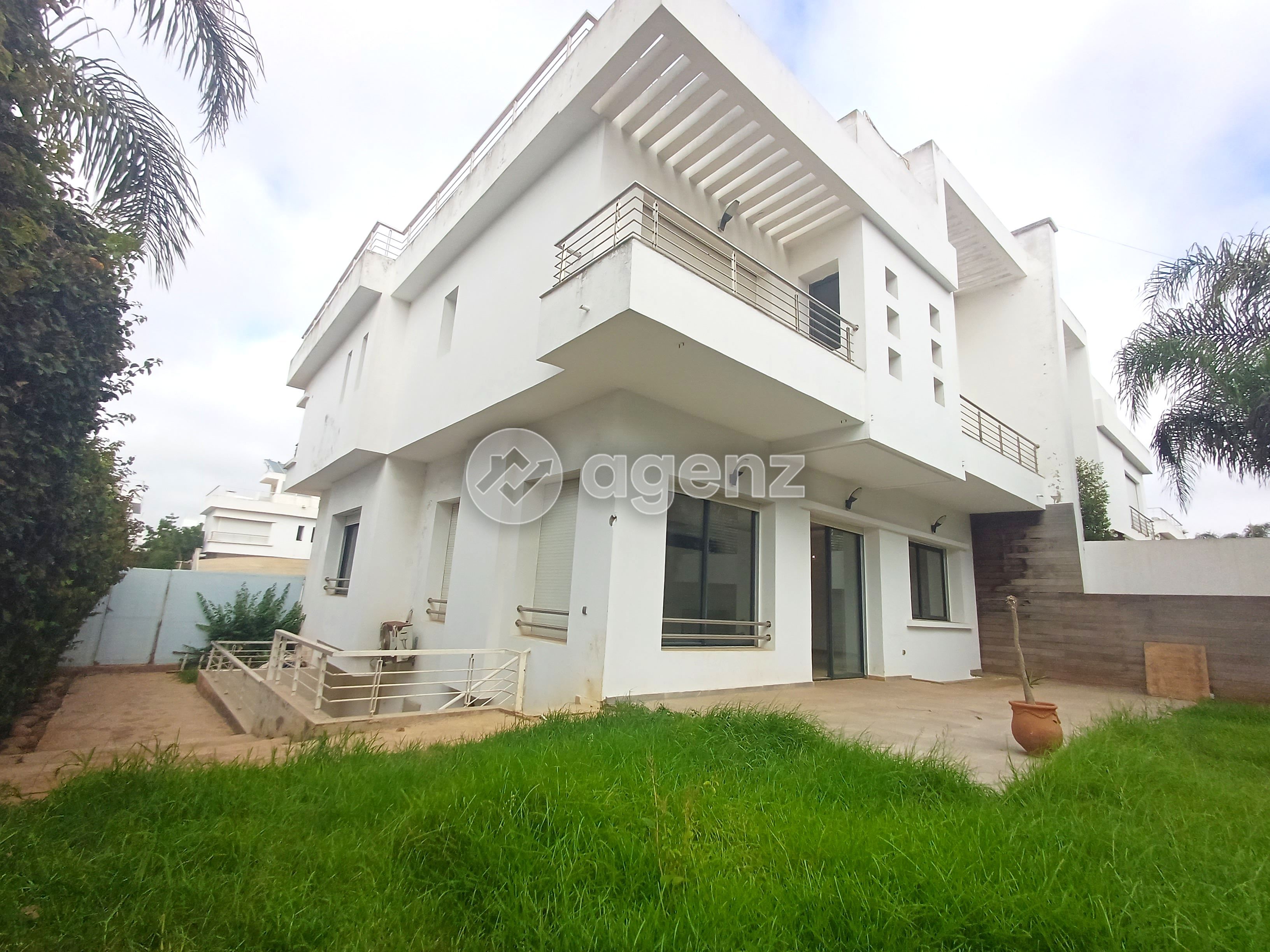 Villa à vendre à Sidi El Khadir
