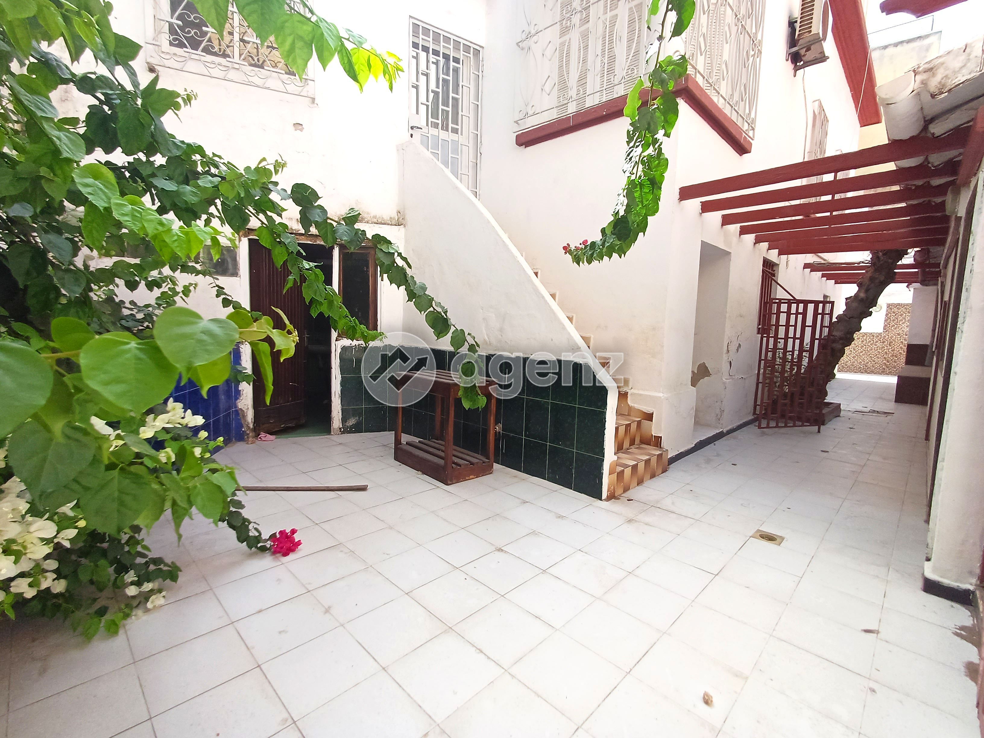 Villa à vendre à Moulay Youssef — 3