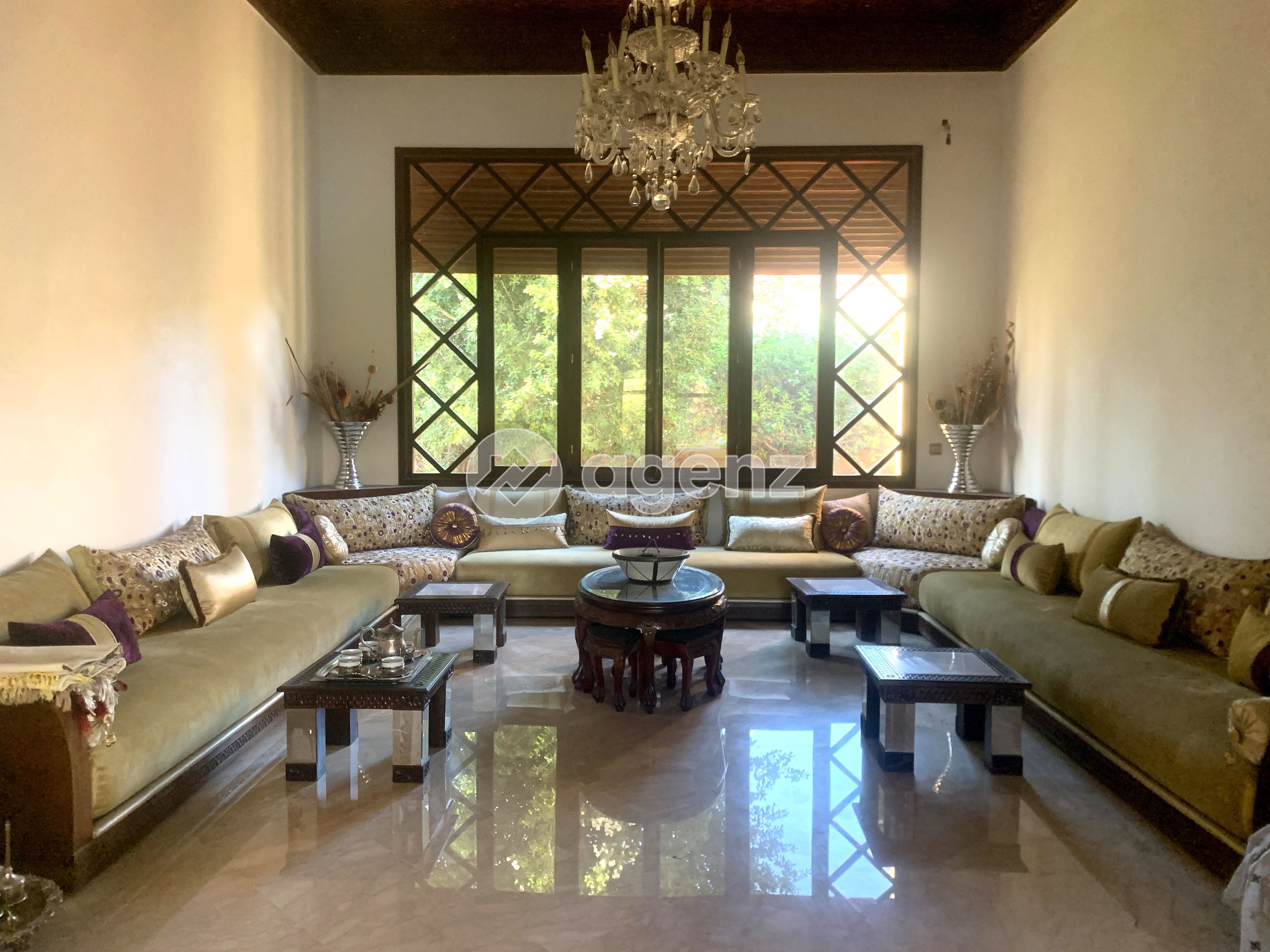 Villa à vendre à Ennakhil (Palmeraie) — 5