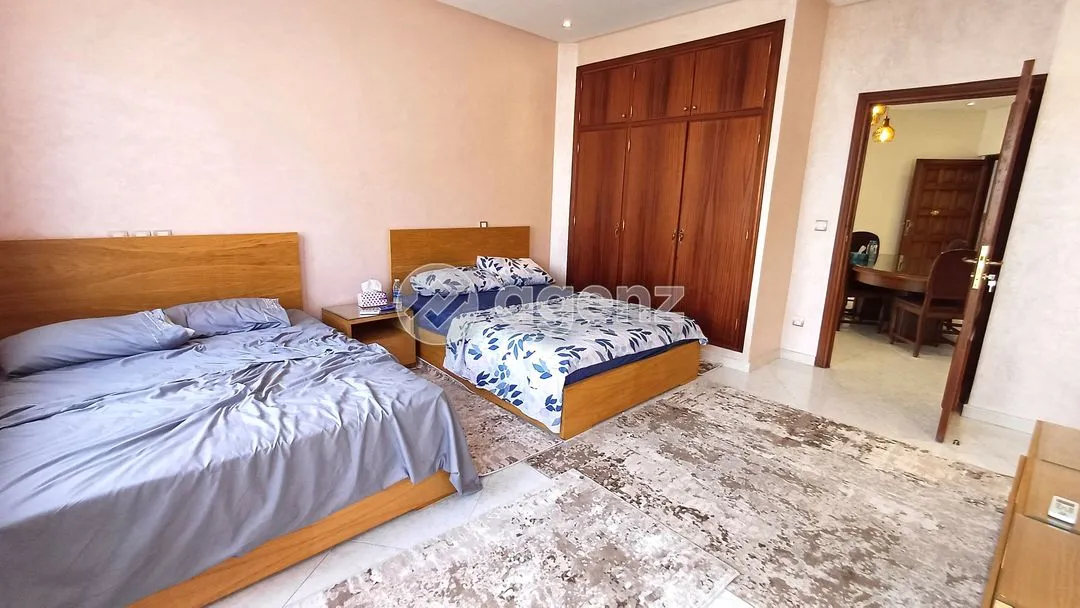 Appartement à vendre 2 650 000 dh 240 m², 3 chambres - De La Plage Tanger