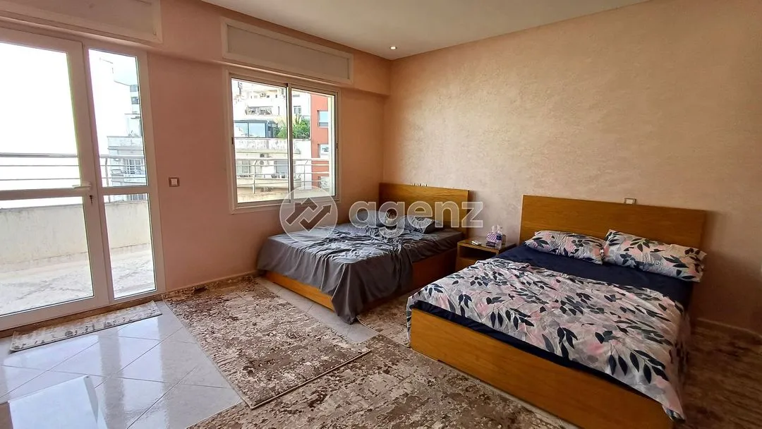 Appartement à vendre 2 650 000 dh 240 m², 3 chambres - De La Plage Tanger