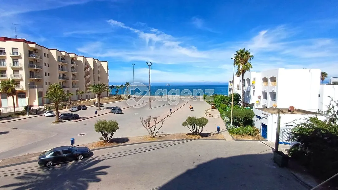 Appartement à vendre 2 400 000 dh 150 m², 4 chambres - Boulevard Mohammed V Tanger