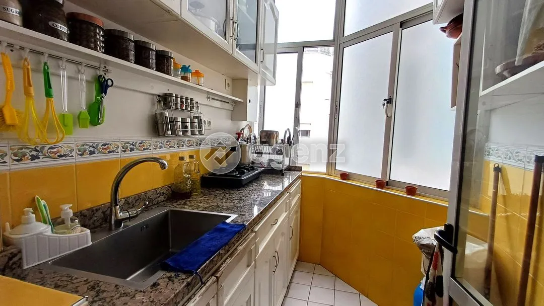 Appartement à vendre 1 950 000 dh 133 m², 4 chambres - Quartier de la plage Tanger