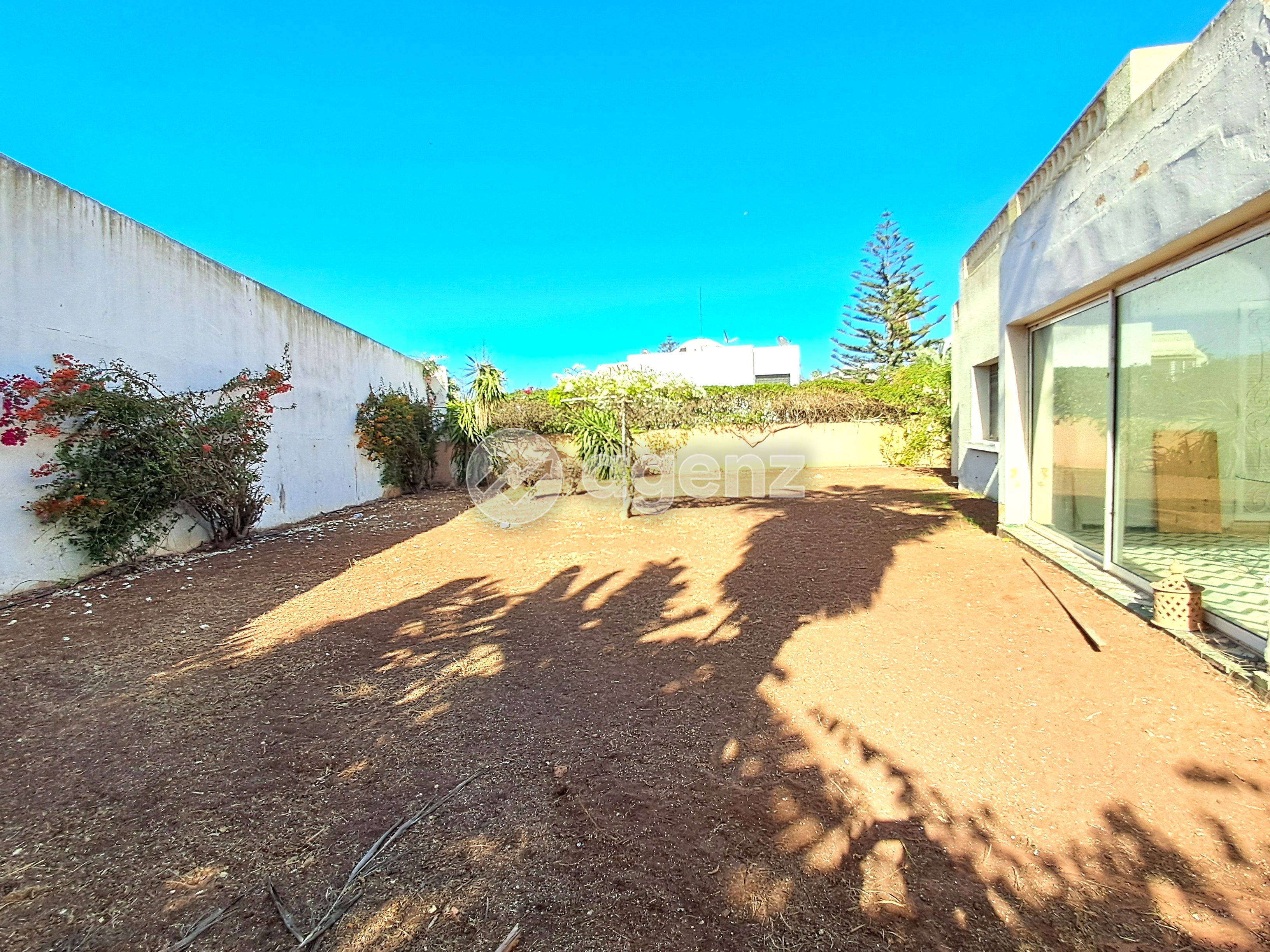 Villa à vendre à Ain Diab Extension — 2
