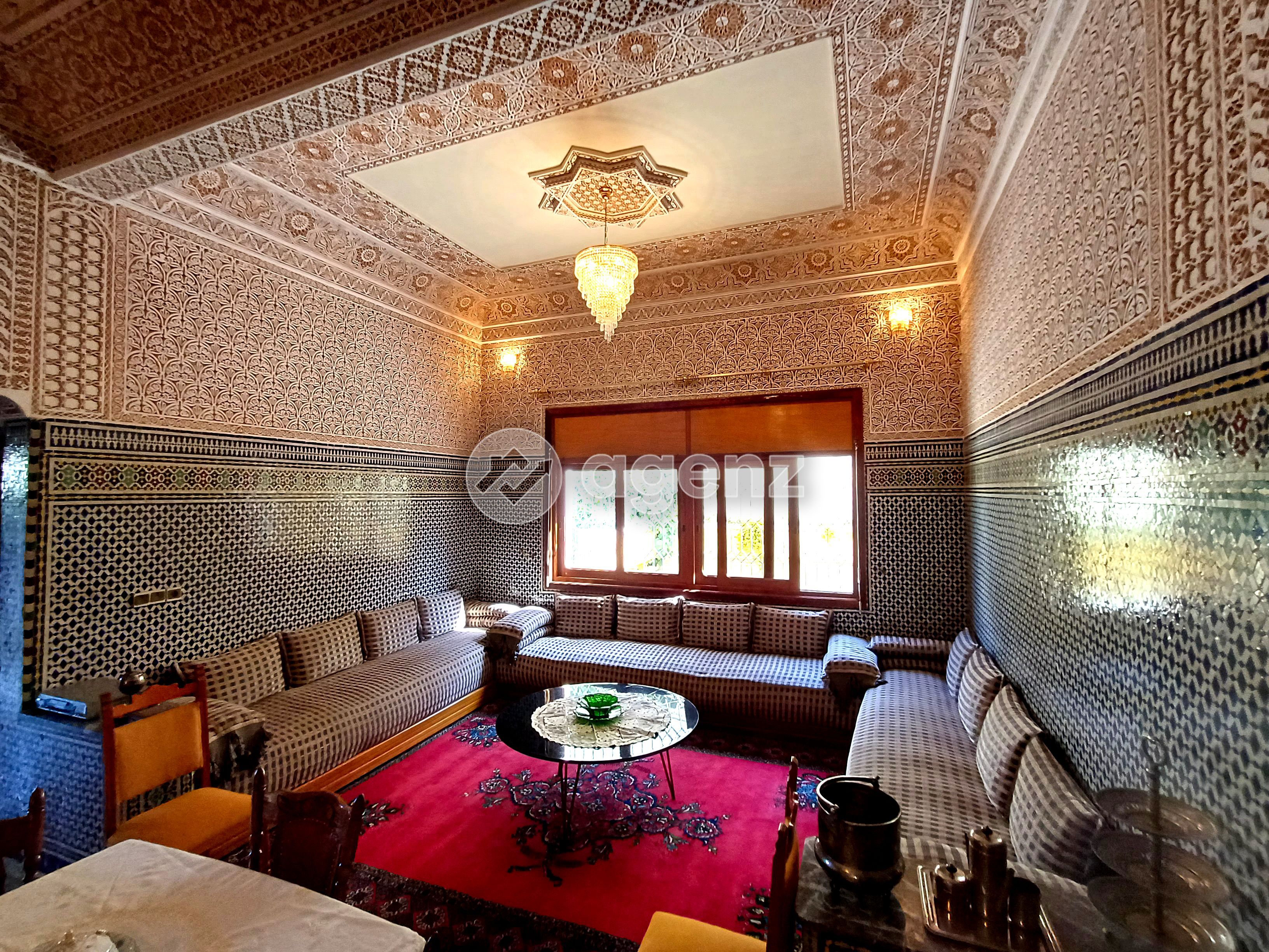 Authentique Villa de 4 chambres à vendre à Hay Al Azhar — 5
