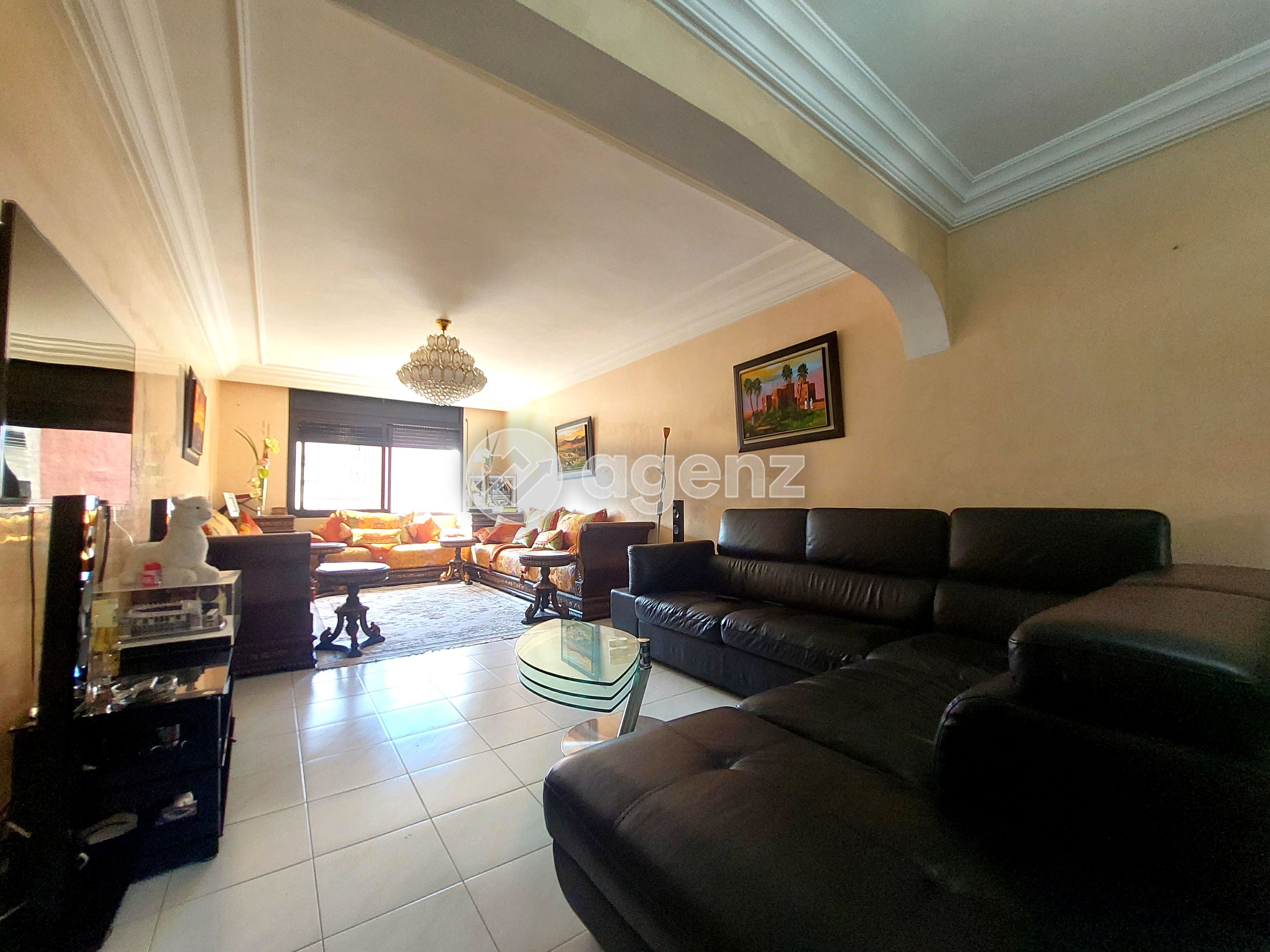 Appartement à vendre à 2 Mars — 5
