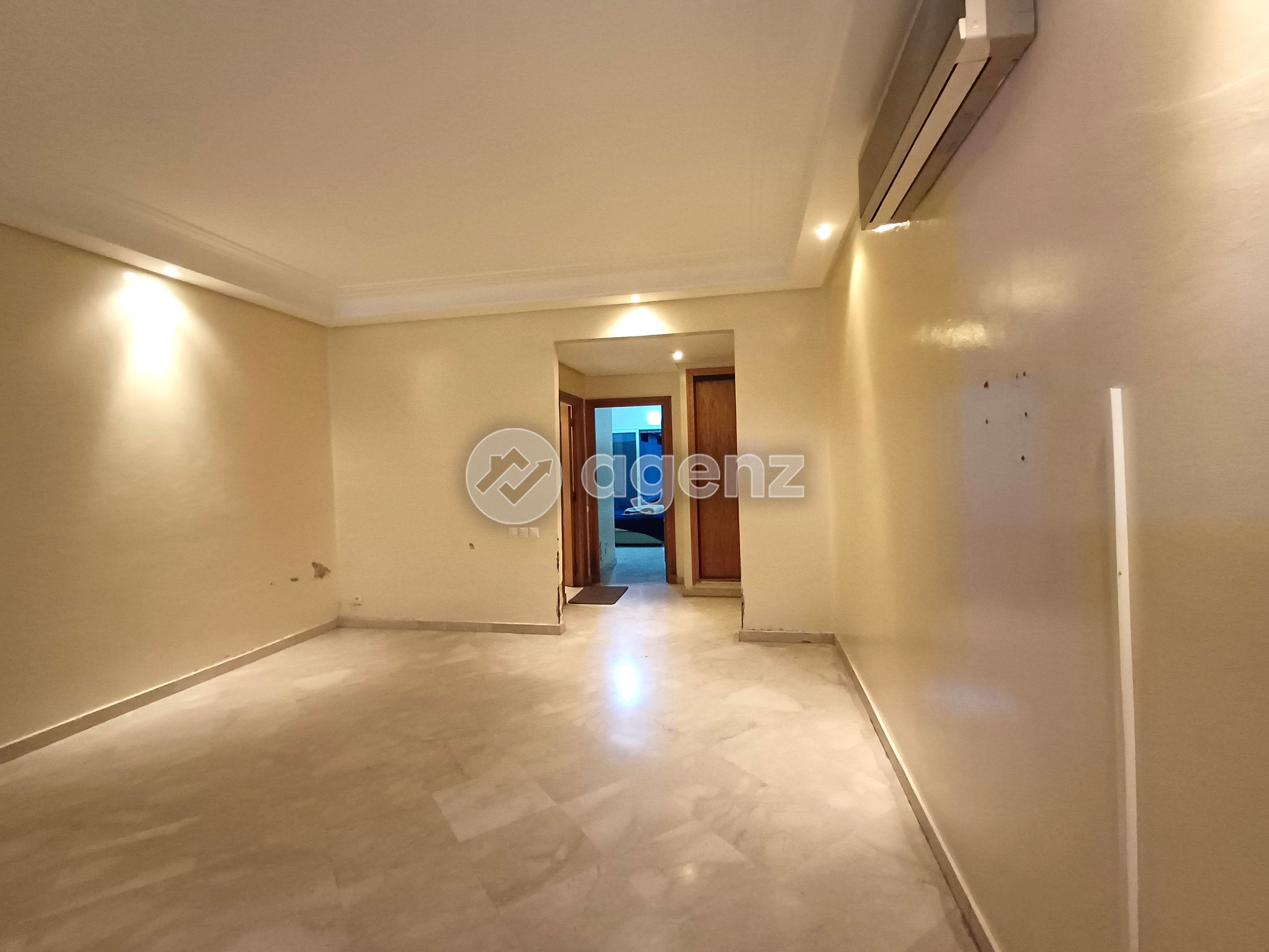 Appartement à vendre à Maârif Extension — 3
