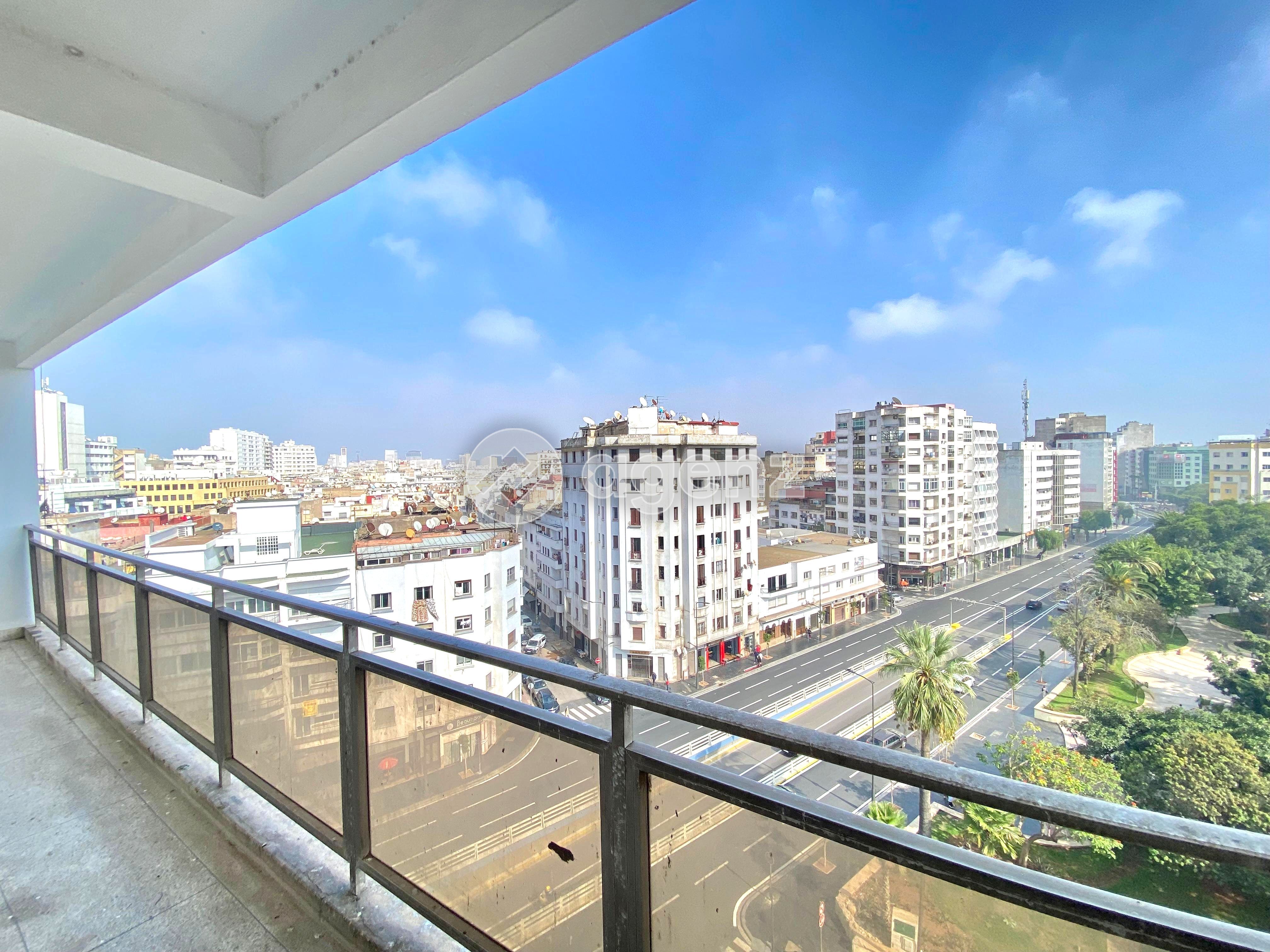 Bureau — Casablanca