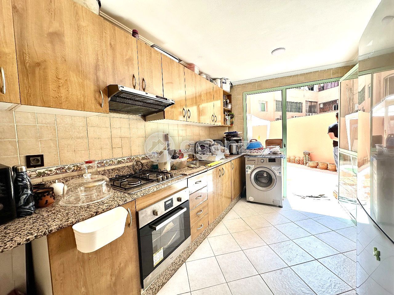 Luxueux Appartement de 2 chambres à vendre à Camp Al Ghoul — 3