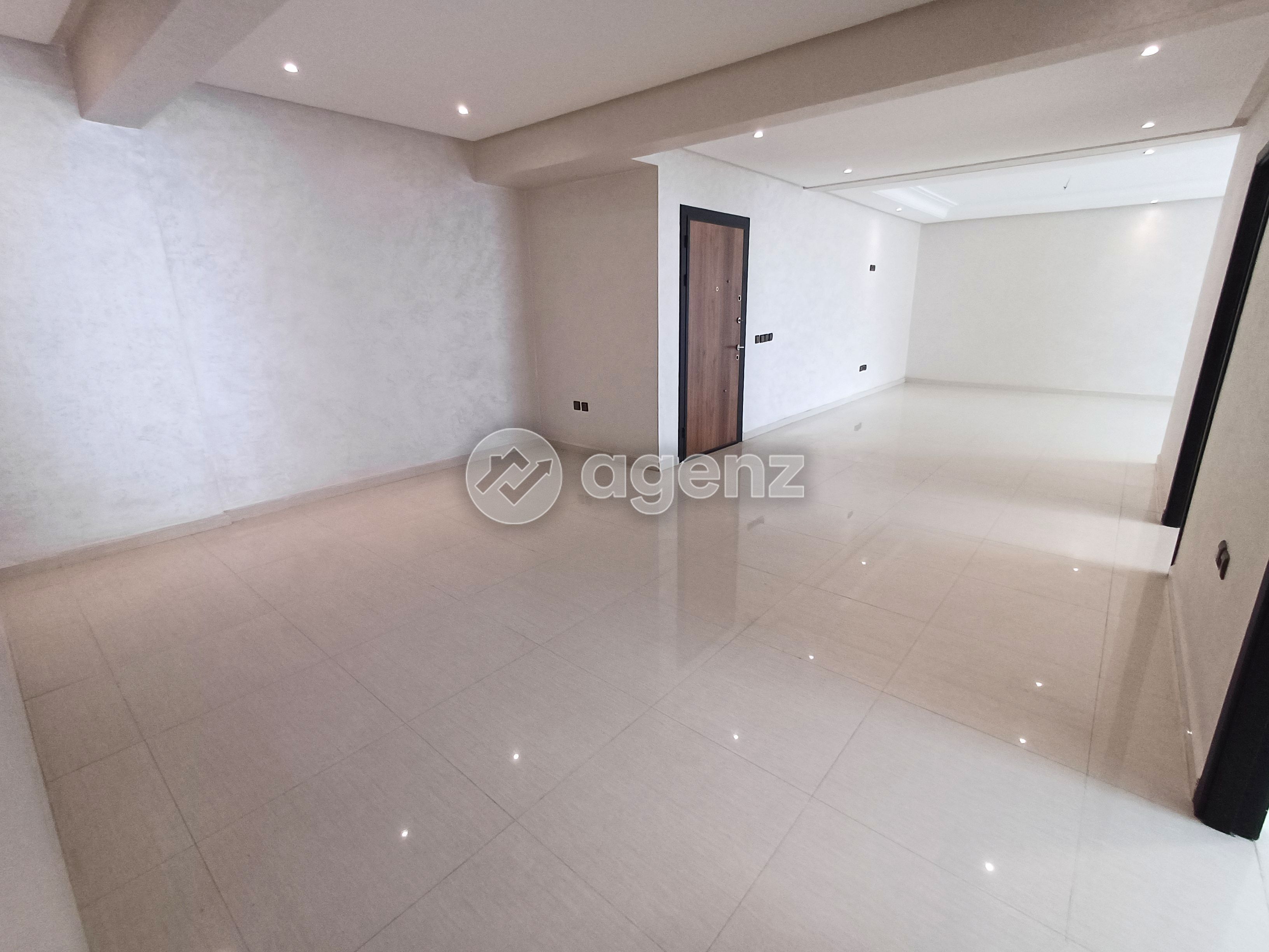 Appartement à vendre à Val Fleurie — 4