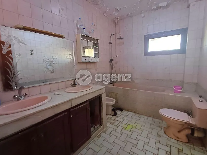 Villa à vendre 5 500 000 dh 479 m², 4 chambres - Aviation - Mabella Rabat