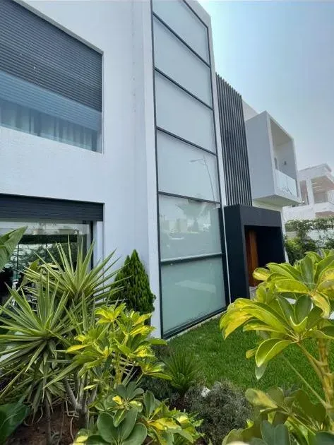Villa à vendre 10 000 000 dh 500 m², 4 chambres - Dar Bouazza 