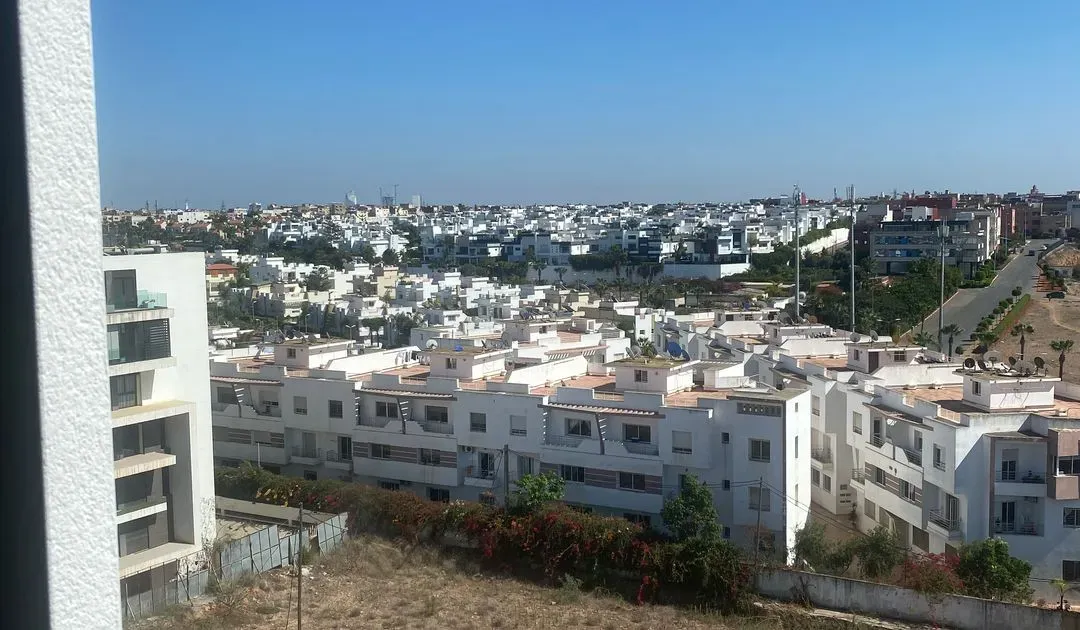 Appartement à louer 21 000 dh 200 m², 3 chambres - Ain Diab Extension Casablanca