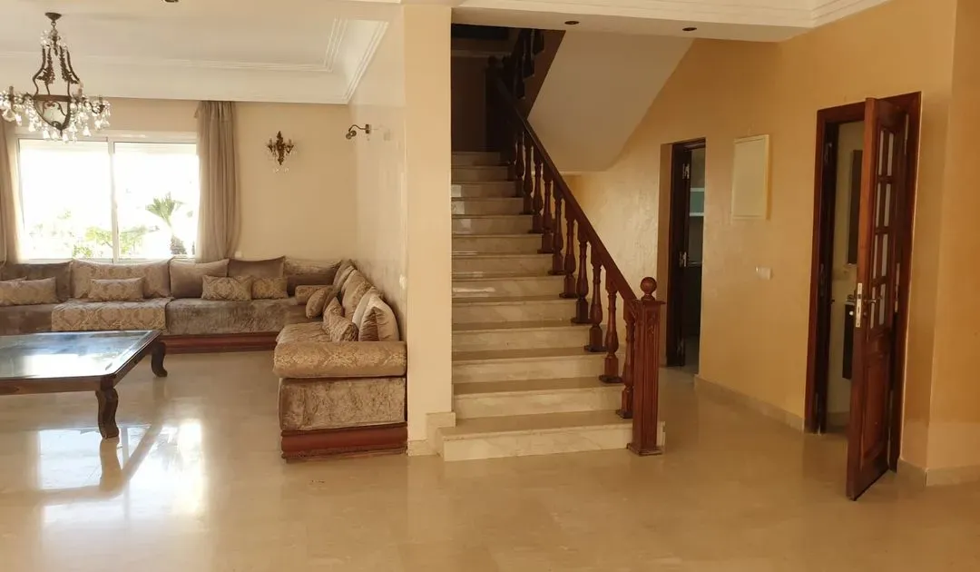 Villa à vendre 5 500 000 dh 453 m², 4 chambres - Dar Bouazza 