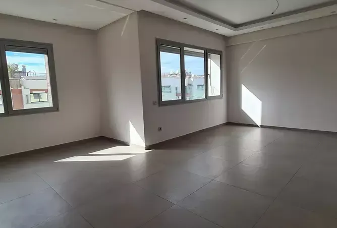 Appartement à louer 8 000 dh 105 m² avec 3 chambres - Beauséjour Casablanca