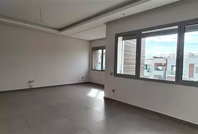 Apartment for rent 8 000 dh 105 sqm, 2 rooms - Beauséjour Casablanca