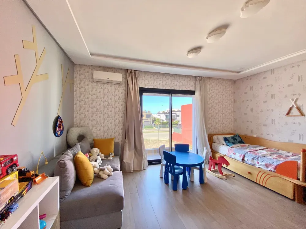 Villa à vendre 4 990 000 dh 321 m² avec 4 chambres - Dar Bouazza Nouaceur | Agenz