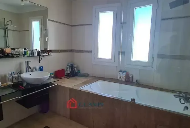 Villa à louer 29 000 dh 580 m² avec 3 chambres - Californie Casablanca | Agenz