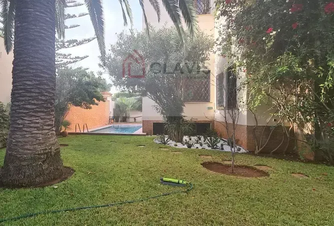 Villa à louer 50 000 dh 1 200 m², 4 chambres - Californie Casablanca