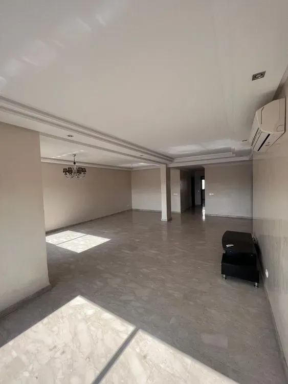 Appartement à louer 9 000 dh 155 m² avec 4 chambres - Bourgogne Ouest Casablanca | Agenz