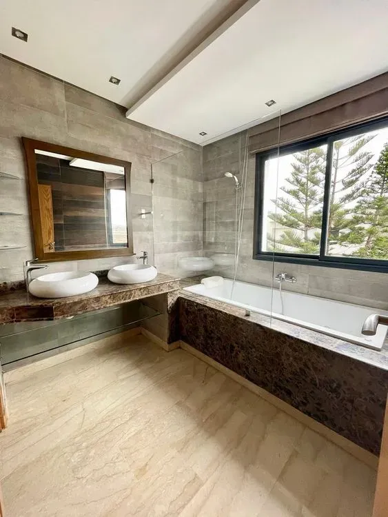 Villa à louer 30 000 dh 350 m² avec 4 chambres - Tamaris Nouaceur | Agenz