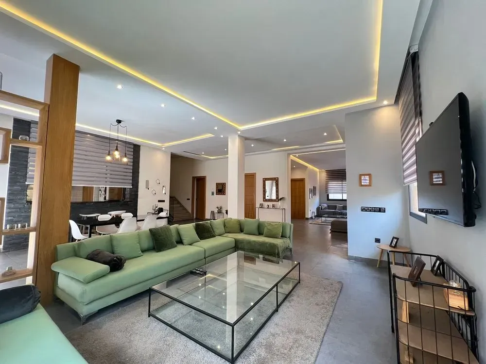 Villa à vendre 3 900 000 dh 400 m², 5 chambres - Masmoudi Marrakech