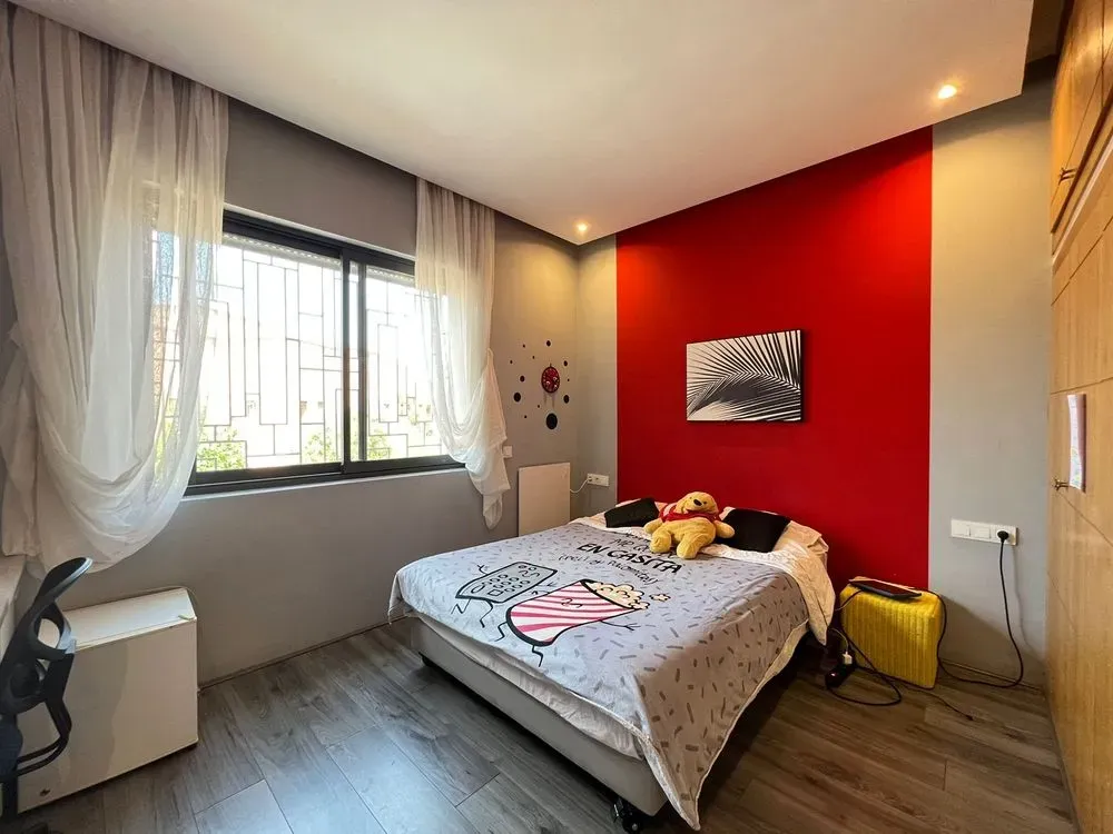 Villa à vendre 3 900 000 dh 400 m², 5 chambres - Masmoudi Marrakech