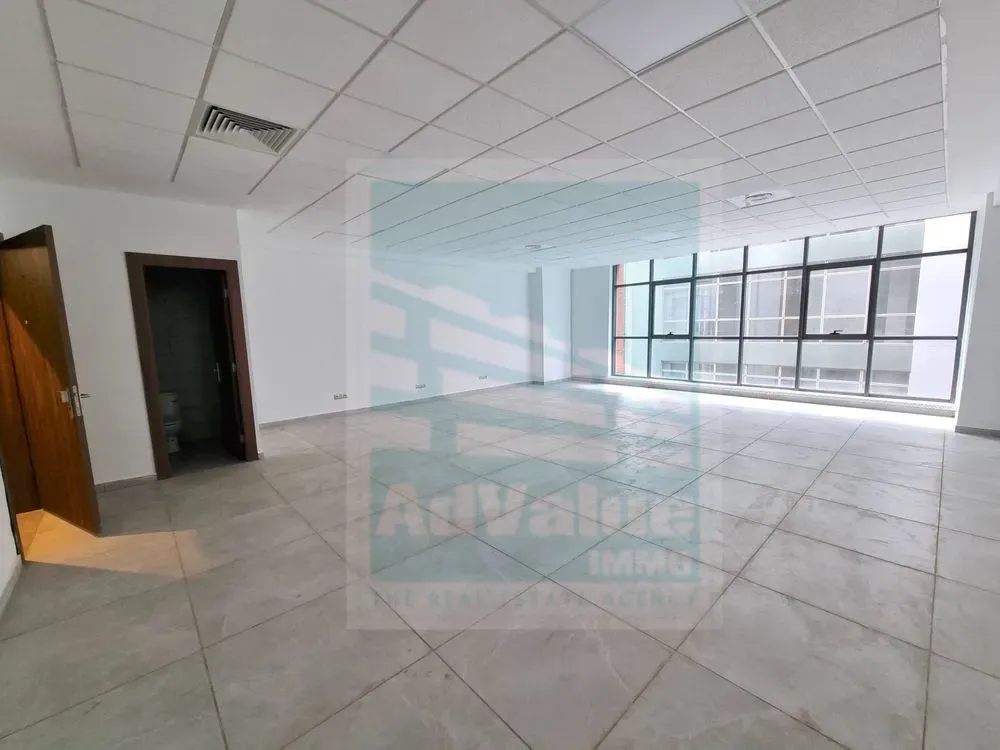 Bureau à louer 7 300 dh 73 m² - Sidi Maarouf Casablanca | Agenz