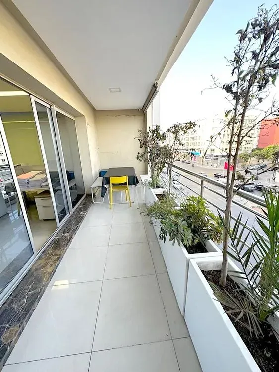 Bureau à vendre 2 490 000 dh 107 m² - Burger Casablanca | Agenz