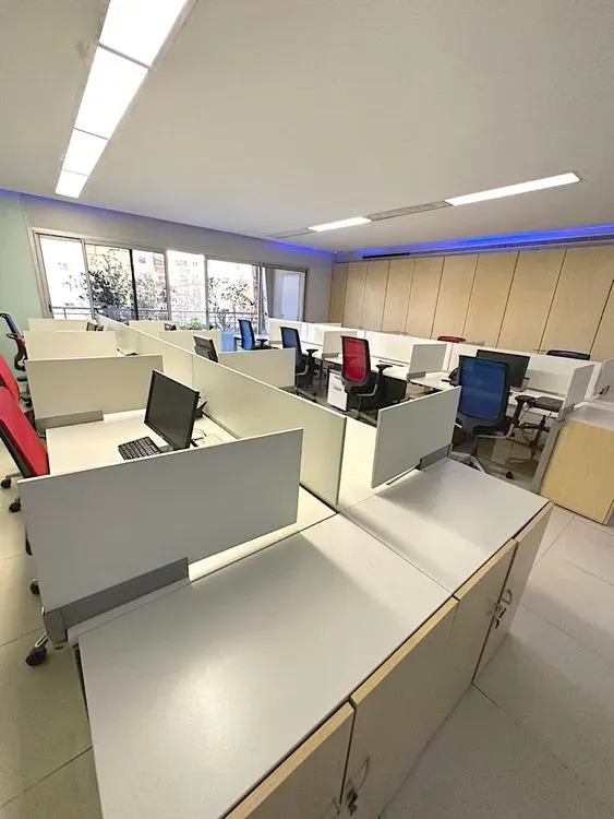 Bureau à vendre 2 490 000 dh 107 m² - Burger Casablanca | Agenz