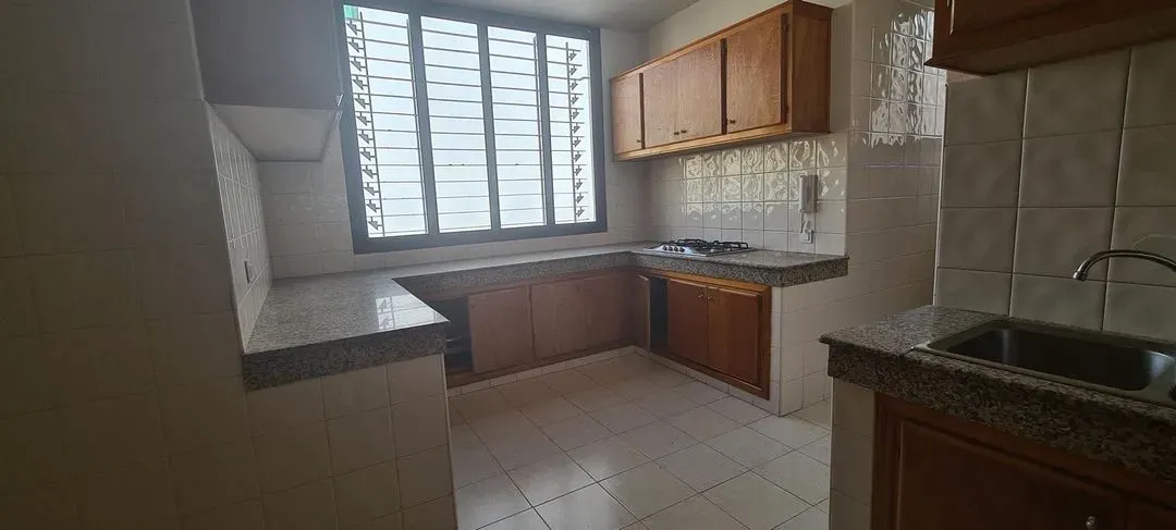 Bureau à vendre 2 450 000 dh 169 m² - Palmier Casablanca | Agenz