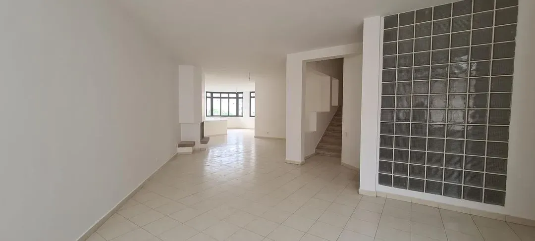 Bureau à vendre 2 450 000 dh 169 m² - Palmier Casablanca | Agenz