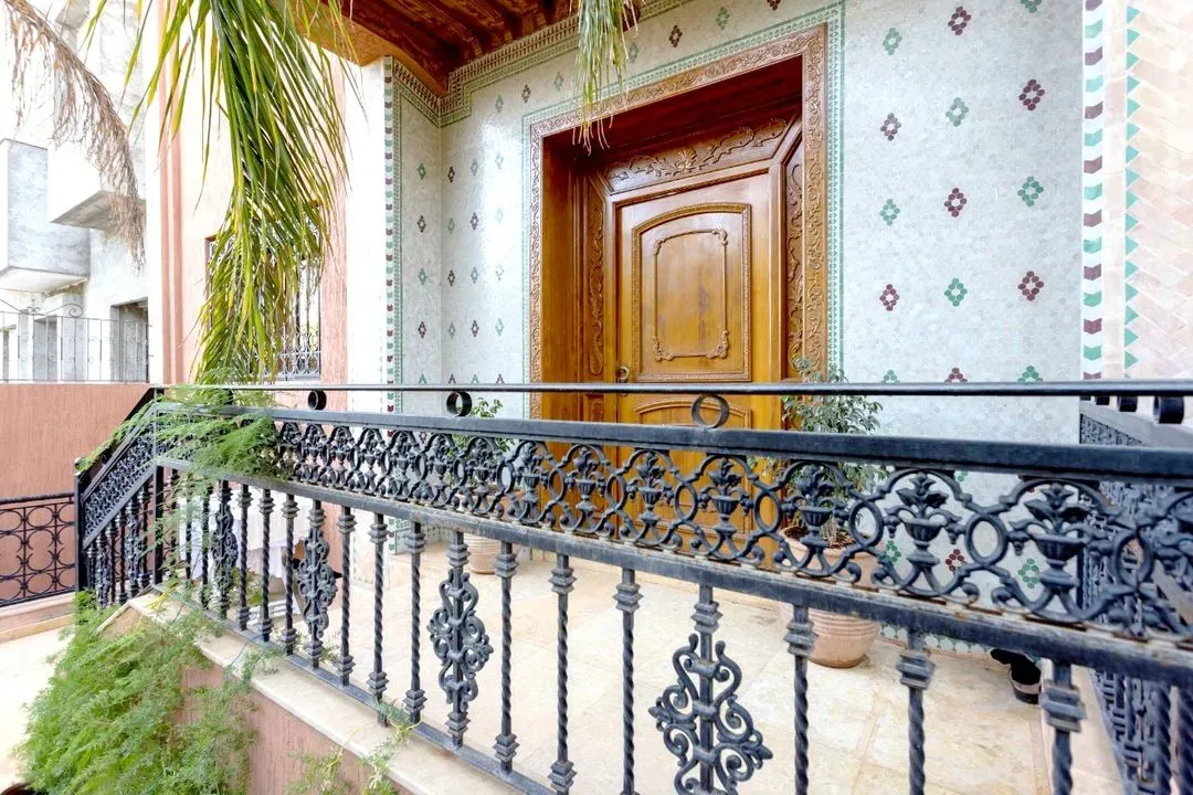 Villa à vendre 3 200 000 dh 250 m², 5 chambres - Koudia Marrakech