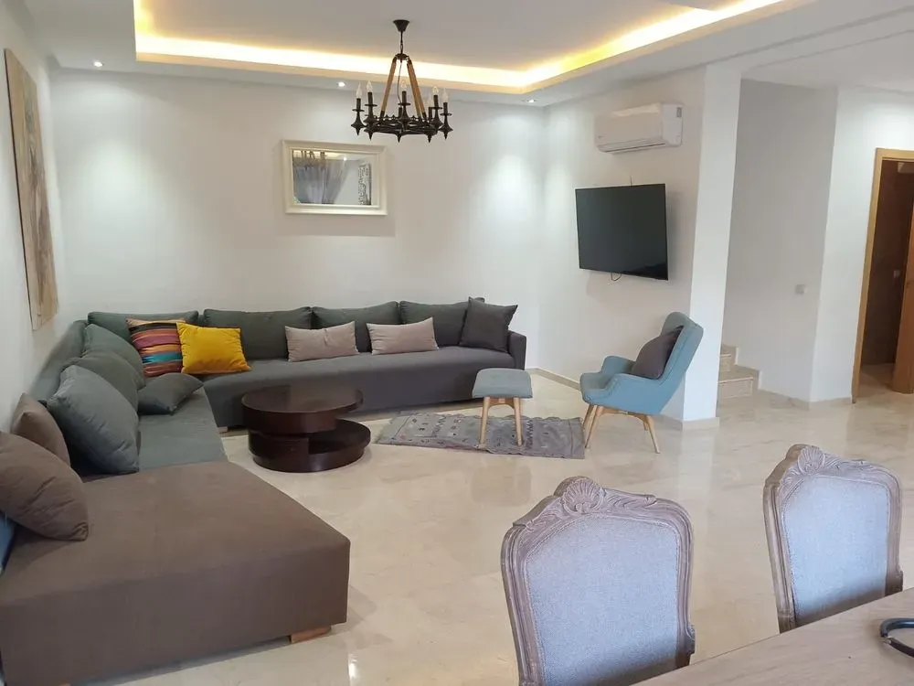 Villa à louer 13 000 dh 350 m² avec 3 chambres - Tamaris Nouaceur | Agenz