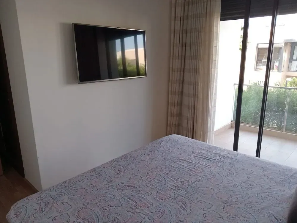 Villa à louer 13 000 dh 350 m² avec 3 chambres - Tamaris Nouaceur | Agenz