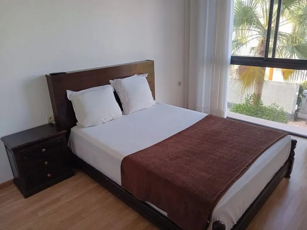 Villa à louer 13 000 dh 350 m² avec 3 chambres - Tamaris Nouaceur | Agenz