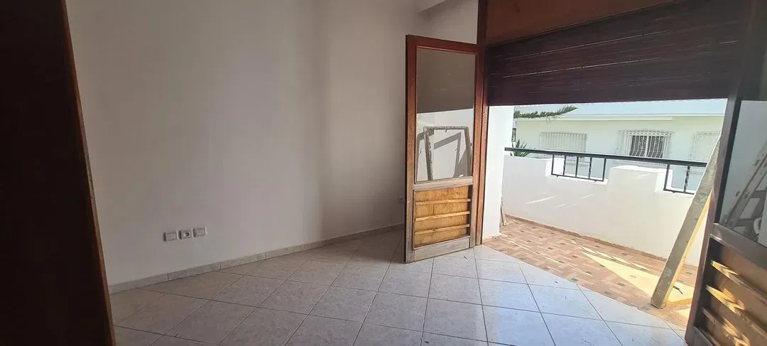 Villa à louer 25 000 dh 400 m² avec 5 chambres - Ain Diab Extension Casablanca | Agenz