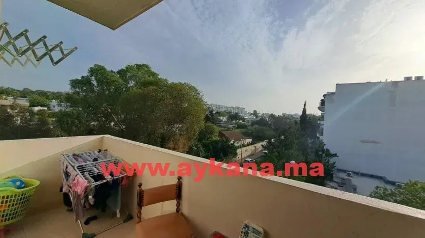 Appartement à louer 15 000 dh 168 m² avec 4 chambres - Souissi Rabat