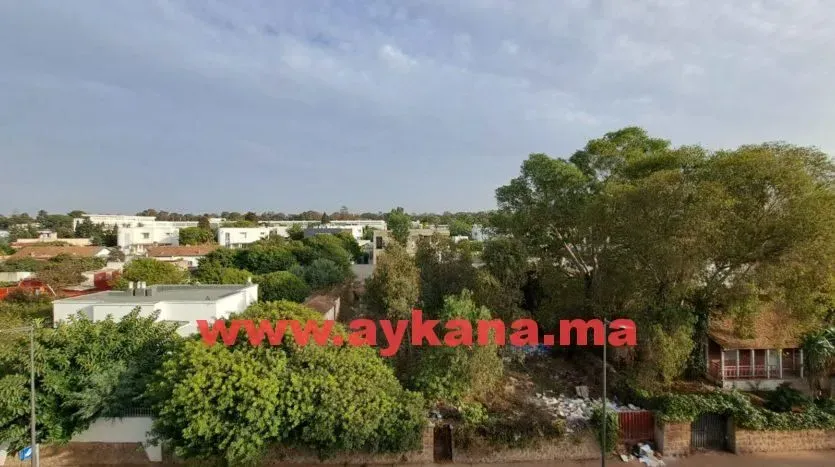 Apartment for rent 15 000 dh 168 sqm, 4 rooms - Souissi Rabat