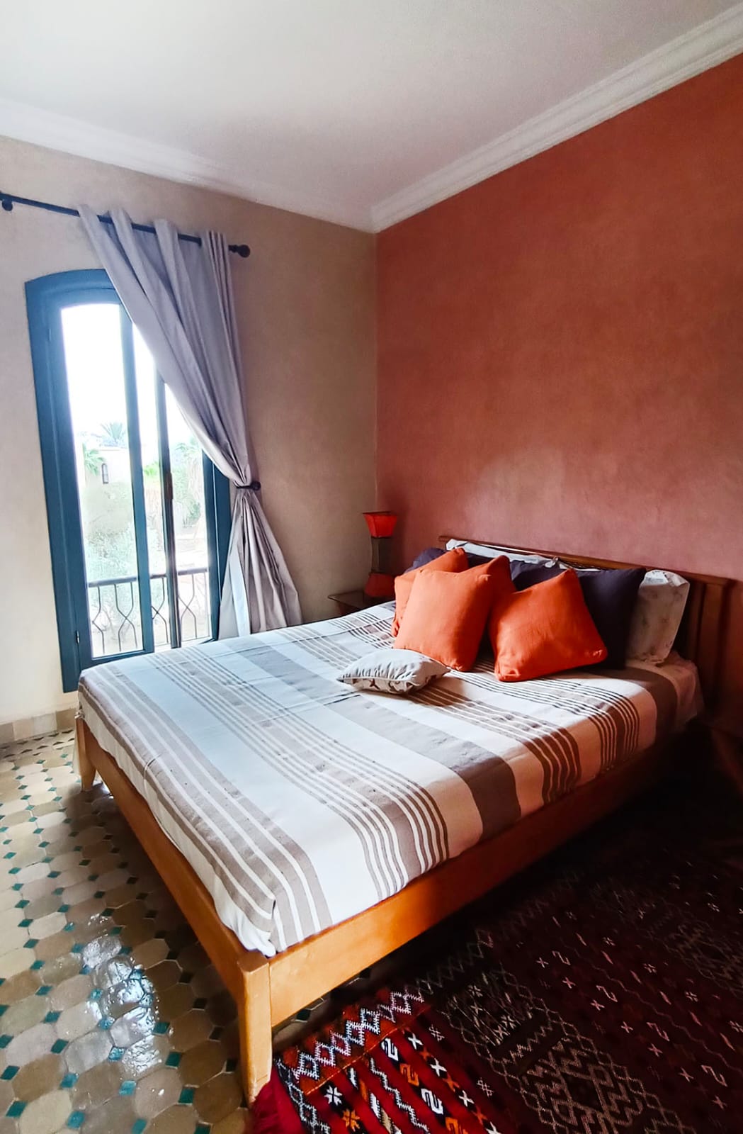 Villa à louer 16 500 dh 200 m² avec 5 chambres - Ennakhil (Palmeraie) Marrakech | Agenz