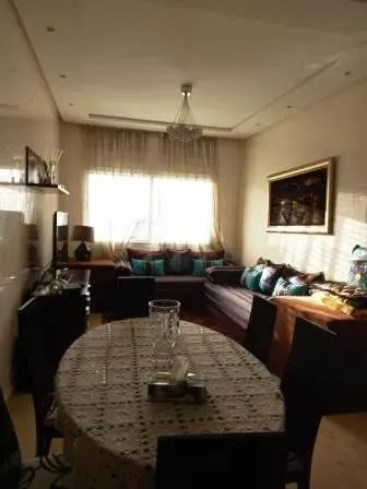 Appartement à louer 11 000 dh 93 m², 2 chambres - Riyad Rabat