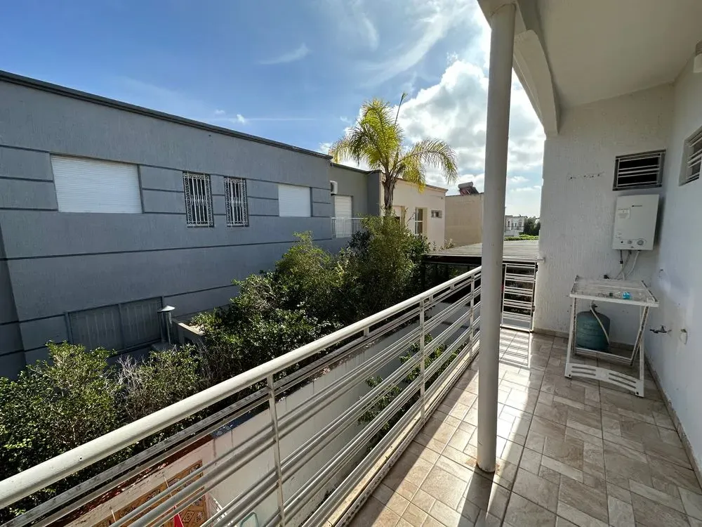 Villa à louer 12 000 dh 120 m² avec 3 chambres - Riyad Rabat | Agenz