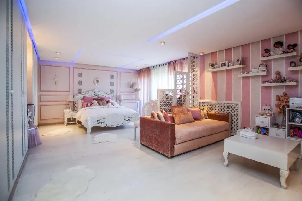 Villa à vendre 40 000 000 dh 1 800 m² avec 6 chambres - Californie Casablanca | Agenz