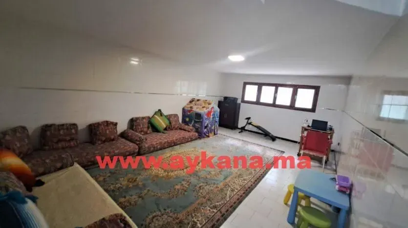 Villa à vendre 6 400 000 dh 342 m², 4 chambres - Riyad Rabat