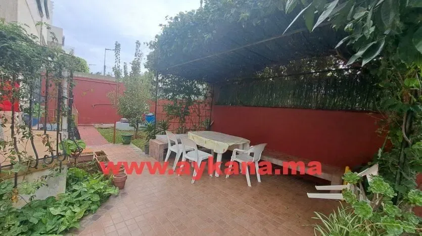 Villa à vendre 6 400 000 dh 342 m², 4 chambres - Riyad Rabat