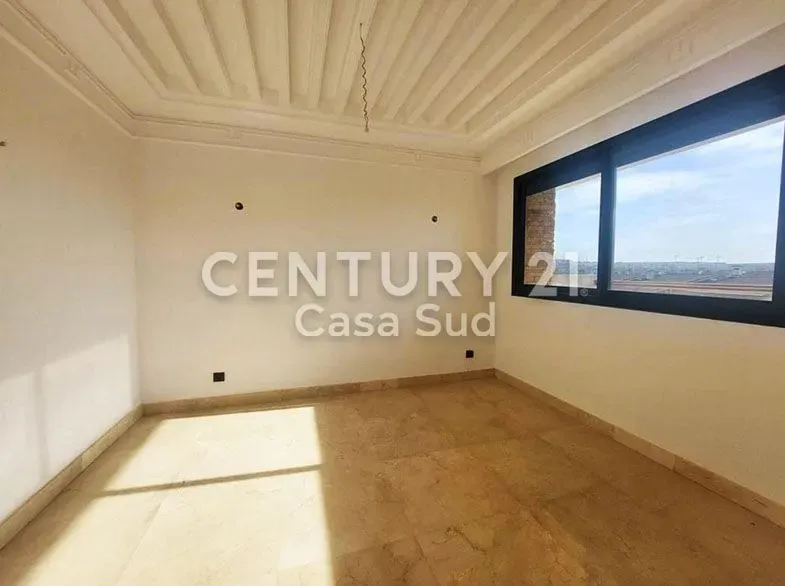 Appartement à louer 13 000 dh 130 m², 3 chambres - Ville Verte 