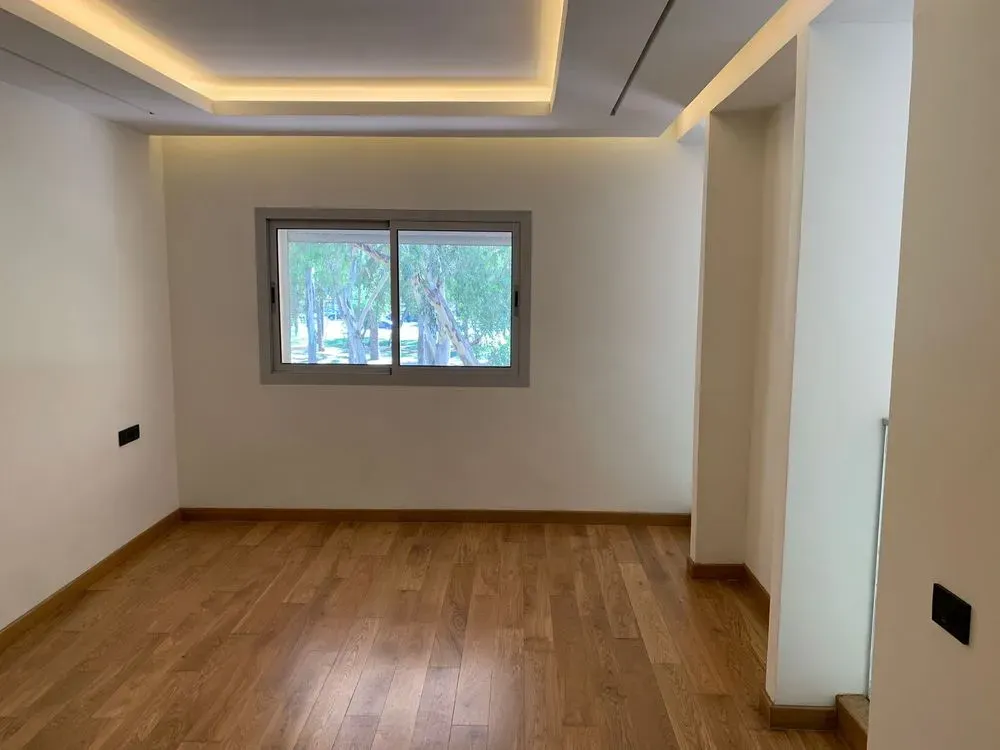 Studio à louer 11 000 dh 100 m² - Haut Agdal Rabat